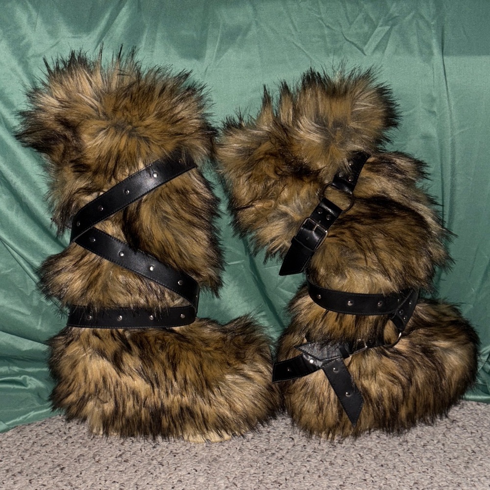 Club Exx (Dollskill) Faux Fur Platform Boots with Black Straps